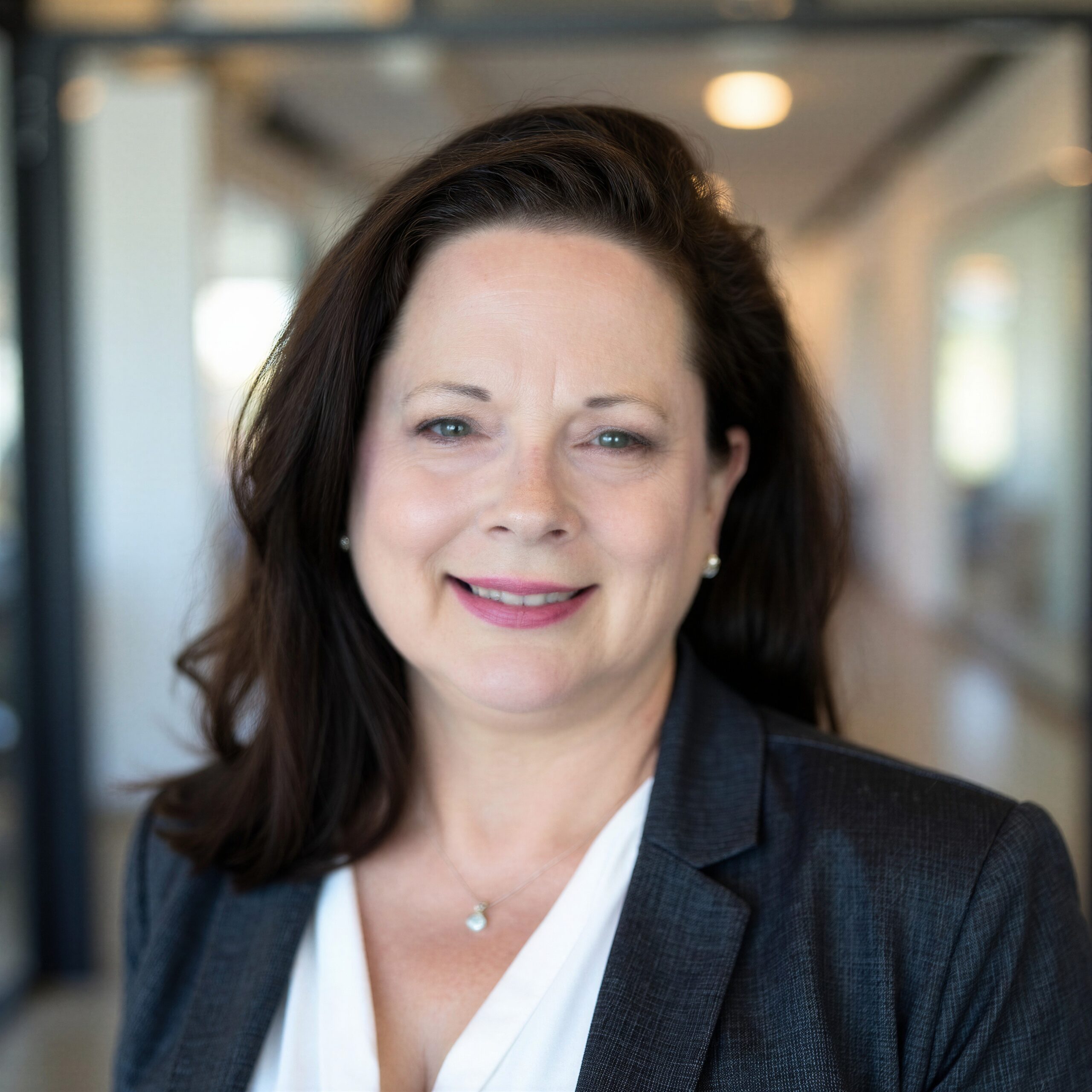 Founder and freight broker at Star Bridge Logistics supporting efficient freight and logistics operations